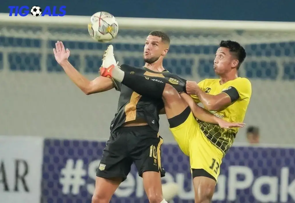 Duel Barito Putera dan Dewa United - Siapa yang Lebih Siap?
